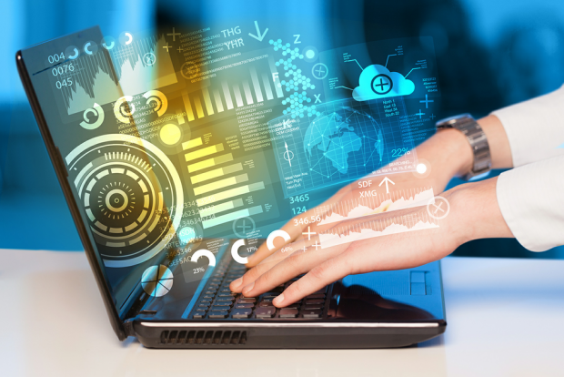 Постійно покращувати свої навички, вчитися на своєму досвіді, мати відмінні навички спілкування і просто добре робити свою роботу