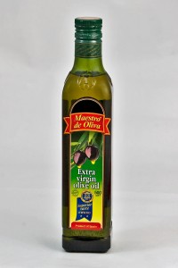 Залежно від показників якості, виявлених на основі фізико-хімічних і органолептичних властивостей масла, європейське законодавство поділяє оливкова олія на різні категорії